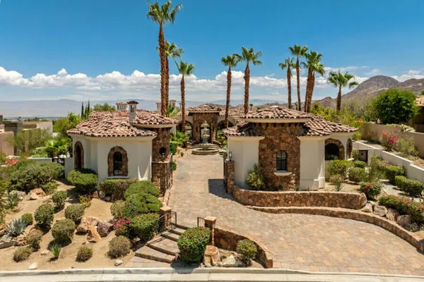 49769 DESERT VISTA DR