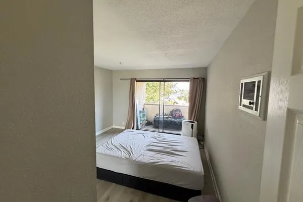 4041 OAKCREST DR 307