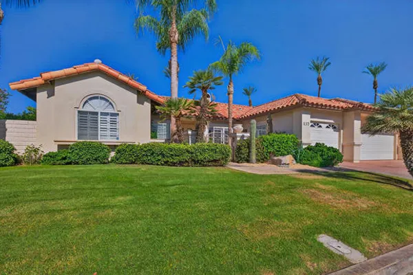 137 COURTSIDE DR