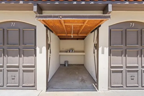 12140 RANCHO BERNARDO RD B