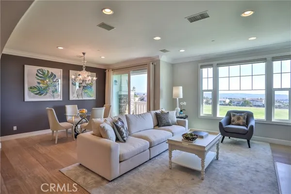18658 CLUBHOUSE DR