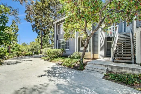 25335 PINE CRK
