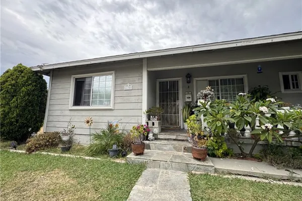 6170 DOWNEY AVE