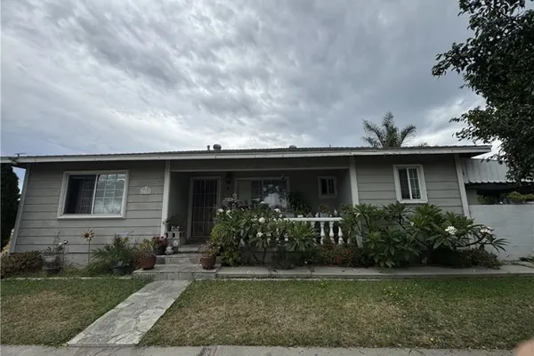 6170 DOWNEY AVE