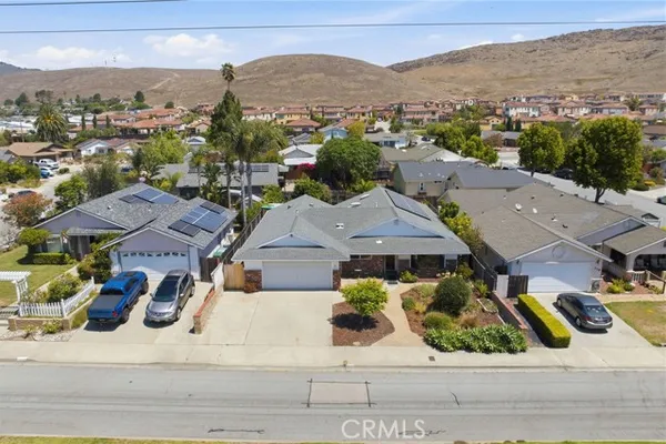 334 MARGARITA AVE