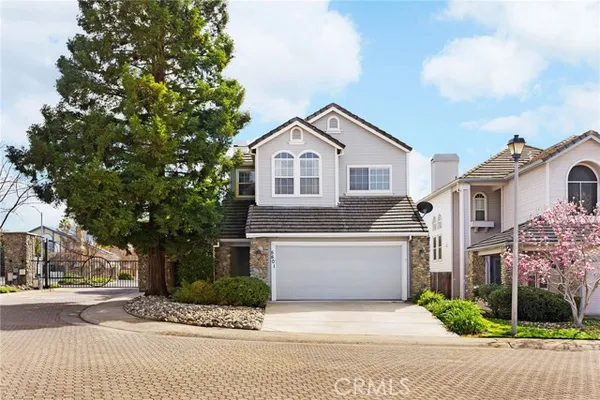 5601 GRAND VIEW CT