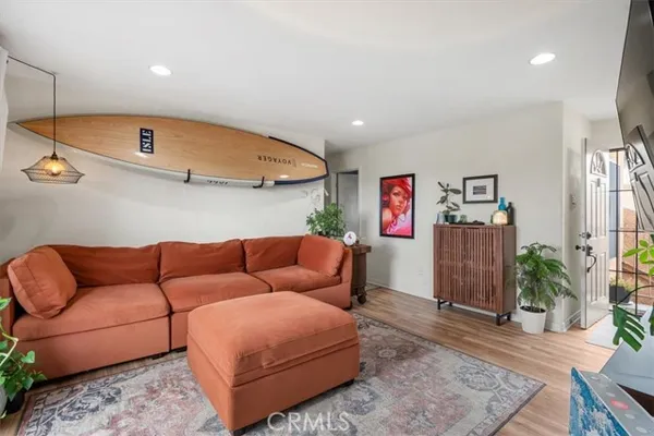 1509 STANLEY AVE 304