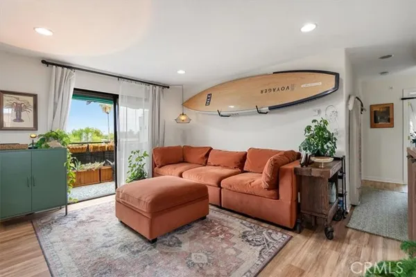 1509 STANLEY AVE 304