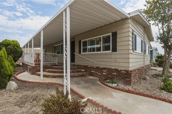 2320 LAKE GLN 51