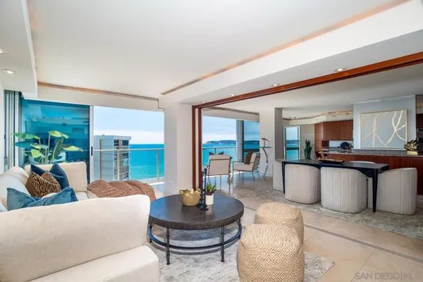 1710 AVENIDA DEL MUNDO PH 02