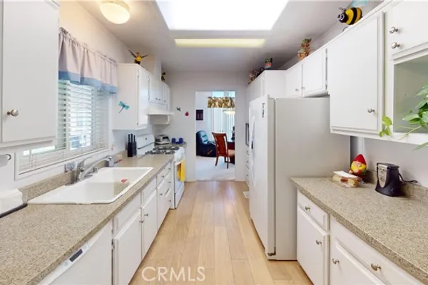 19361 BROOKHURST ST SPC 57