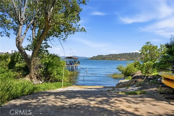 8914 SODA BAY RD