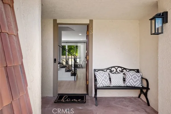 43 CRESTA VERDE DR