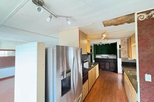 521 ORANGE AVE SPC 128