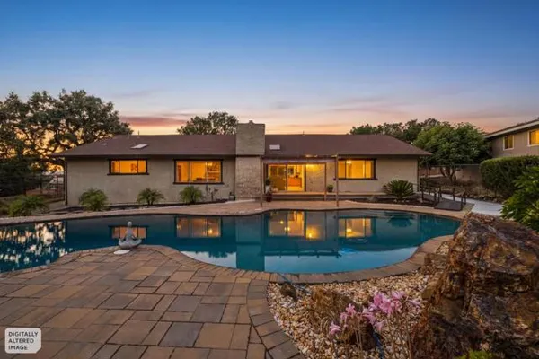 3120 OAK LEAF CT