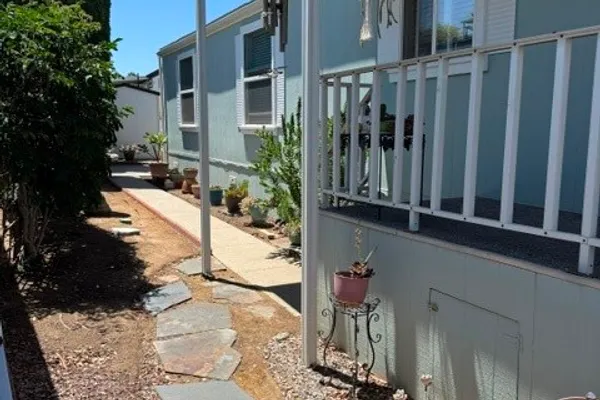 4902 OLD CLIFFS RD 4902