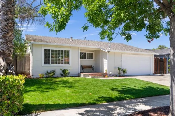 679 TORREYA AVE