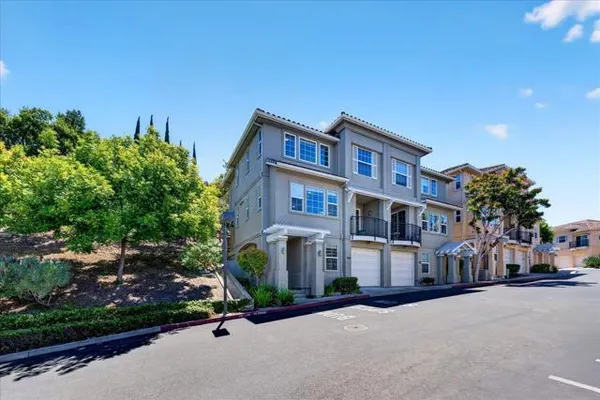 2695 VILLA CORTONA WAY