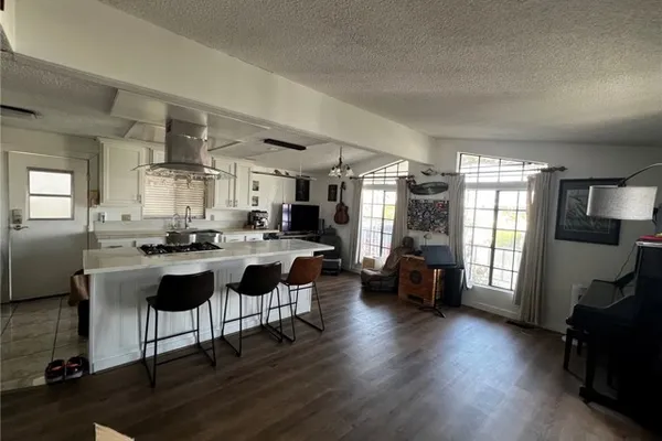 4117 W MCFADDEN AVE SPC 302