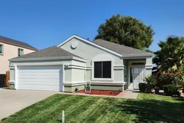 678 RUBIER WAY
