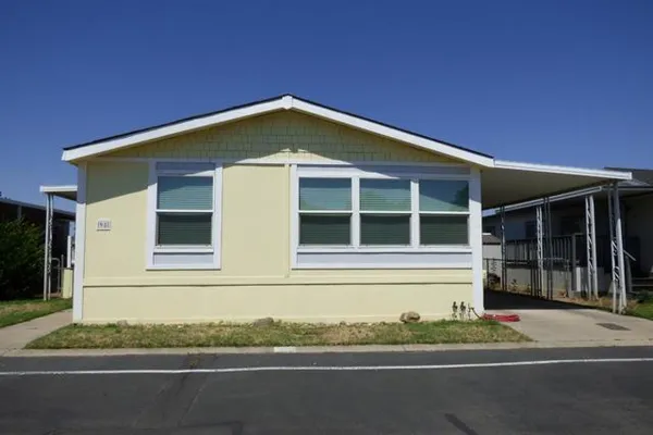 6450 N WINTON WAY SPC 98