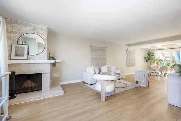 4024 CRYSTAL DAWN LN 103