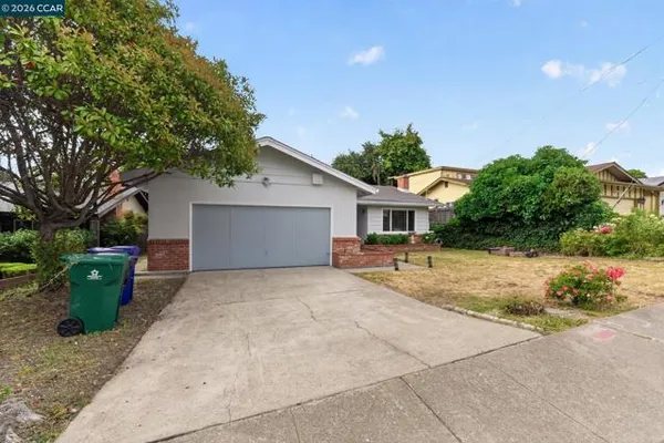 1325 BELFAIR DR