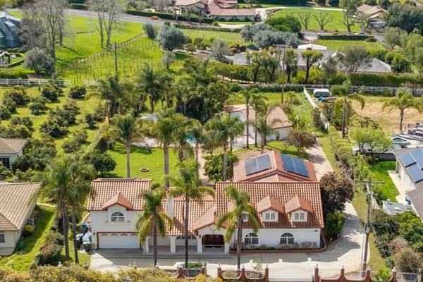 354 RANCHO CAMINO