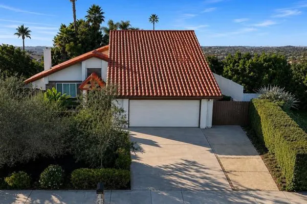 6433 LA PALOMA ST