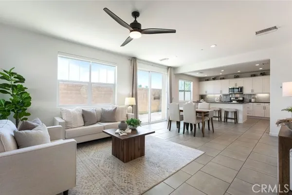 13803 LA PRADERA