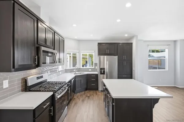 9395 HARRITT RD SPC 3