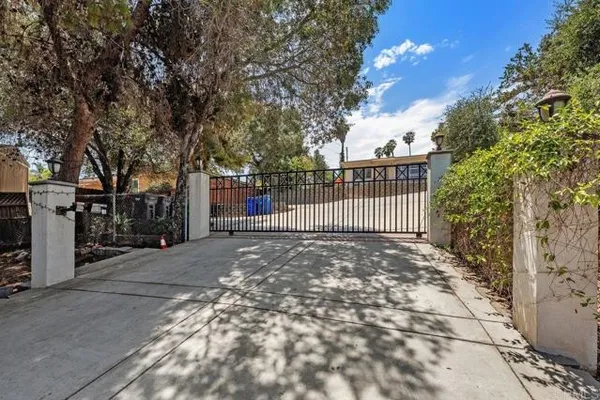 9355 FUERTE DR