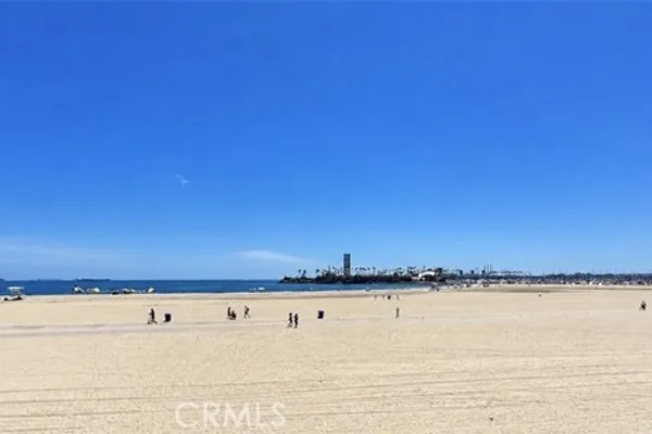 1140 E OCEAN BLVD 136