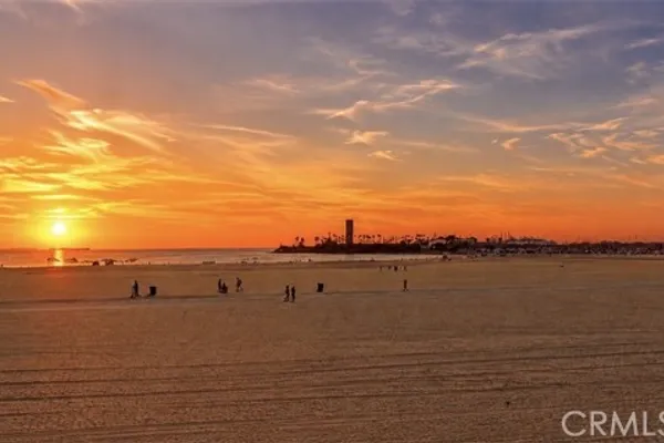 1140 E OCEAN BLVD 136