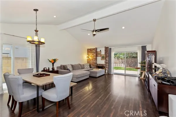 18842 JANE CIR