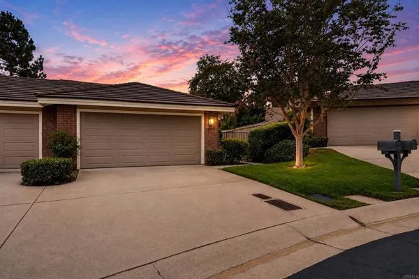 4233 LOS PADRES DR