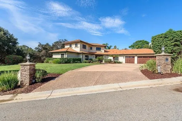1947 BEAR VALLEY OAKS RD
