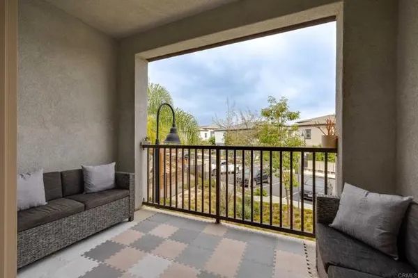 2227 SOLARA LN