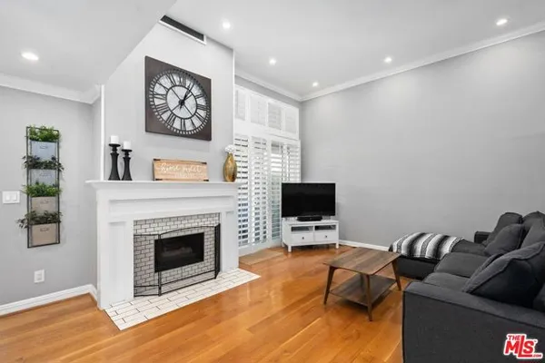 4716 LA VILLA MARINA C