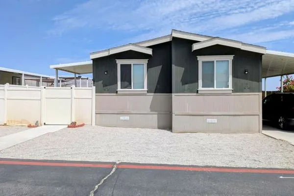 64550 PIERSON BLVD SPC 12