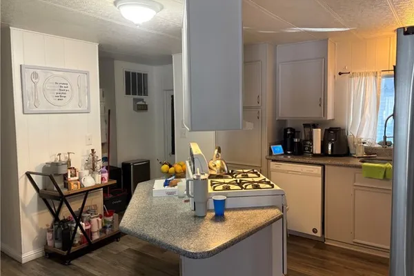 15252 SENECA RD SPC 84