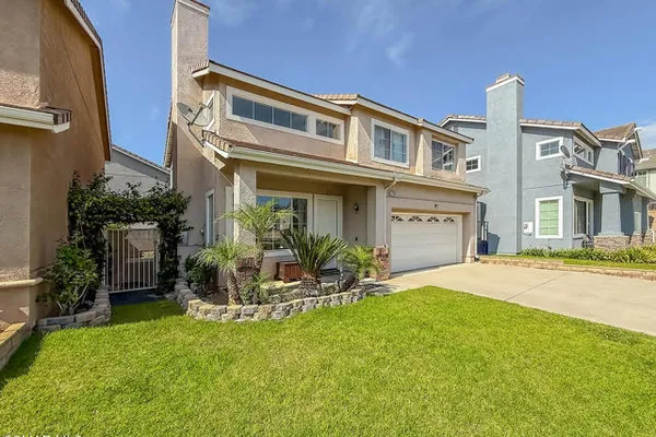 2710 TITANIA PL