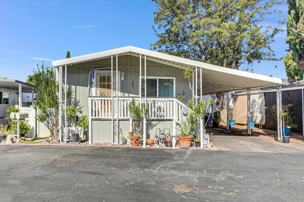 351 E BRADLEY AVE SPC 132