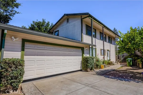 19430 SOLITAIRE CT