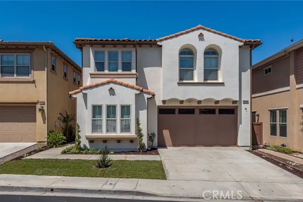 3301 TERRACE RDG