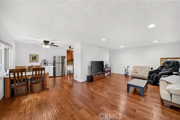 15902 ALTA VISTA DR H