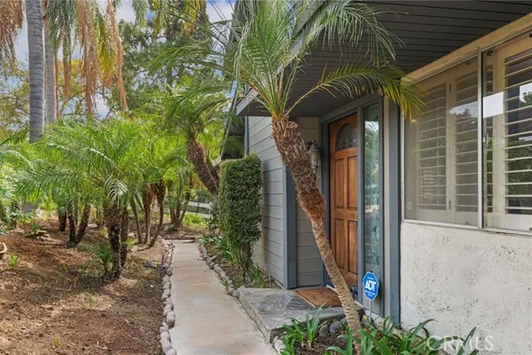 6168 AVENUE JUAN DIAZ