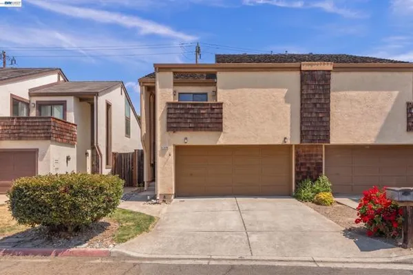 34930 SEA CLIFF TER