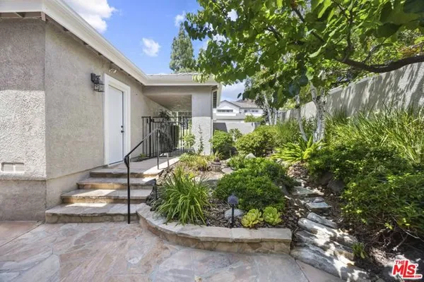 950 MISTY CANYON AVE