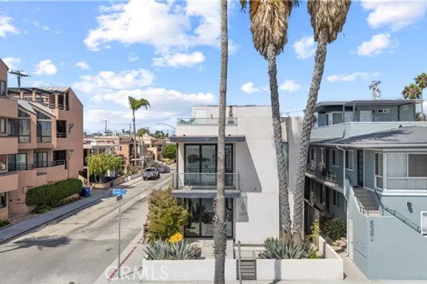 5277 E OCEAN BLVD